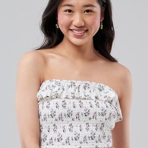 Hollister Smocked Ruffle Square-Neck Crop Top Size Small NEW WITH TAGS